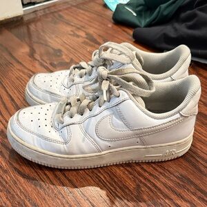 Nike Air Force 1 Low White Sneakers
